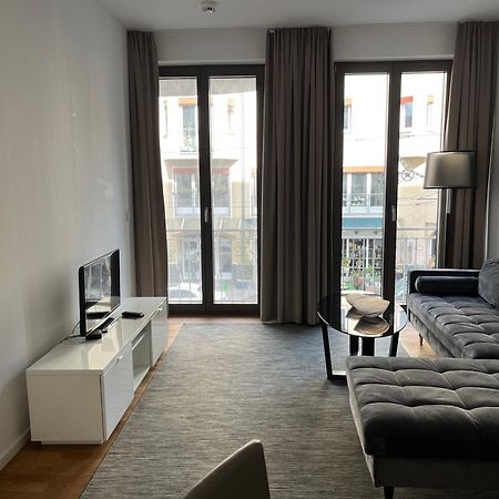 Modern Apartment In Mitte Berlim Exterior foto